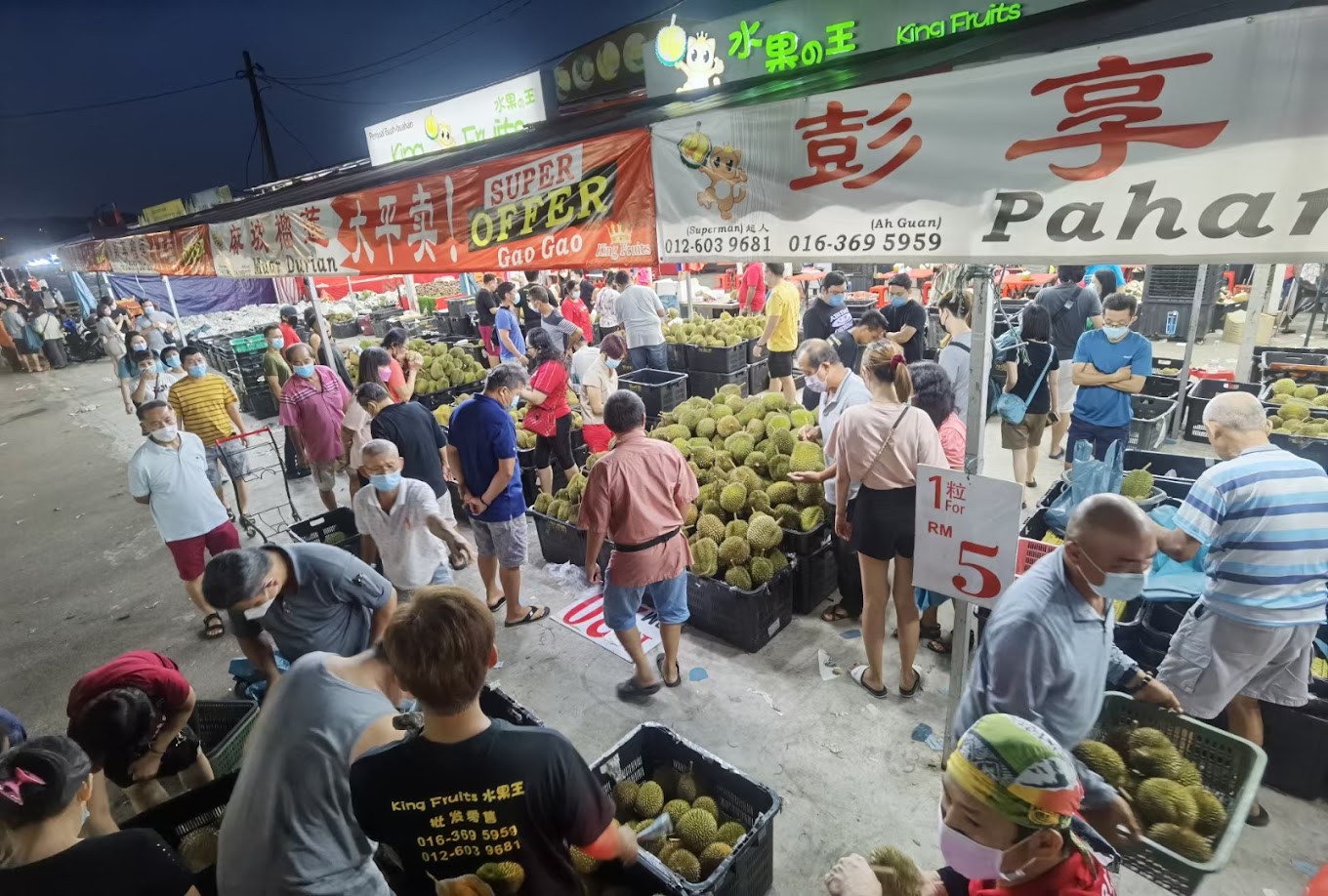 Durian Delight: 10 Must-Visit Roadside Stalls in Johor 