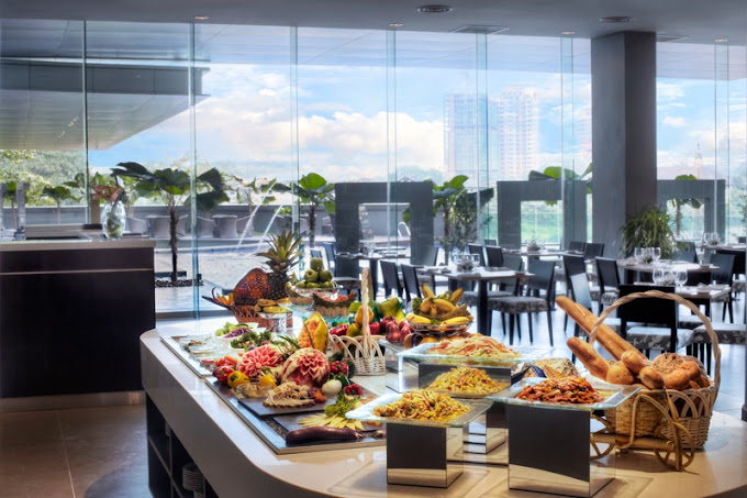 Celebrate the Festive Season: Top Christmas Dining Spots in KL 